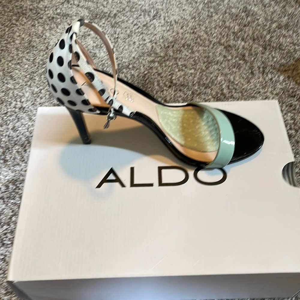 Multi-color strappy sandal heel